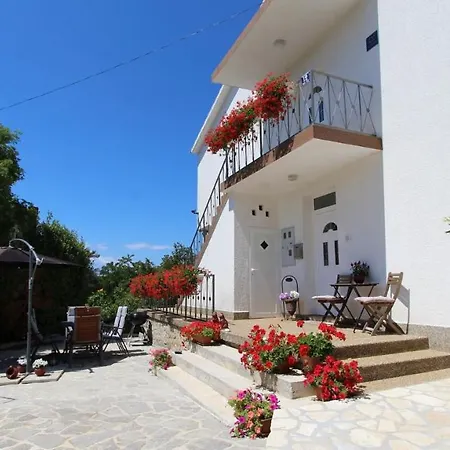 Guest house Stijak-sorum Malinska