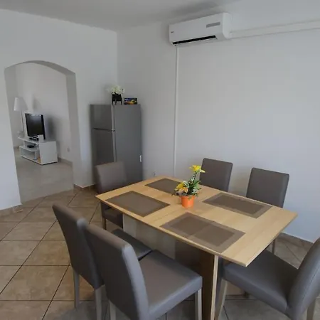 Stijak-sorum Guest house Malinska