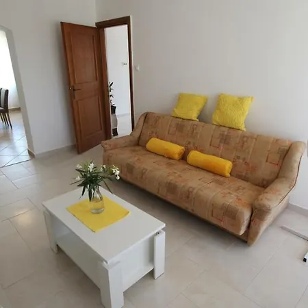 Stijak-sorum Guest house *